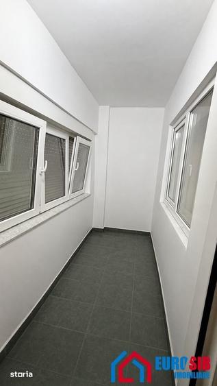 Apartament cu 3 camere decomandat în Ștrand