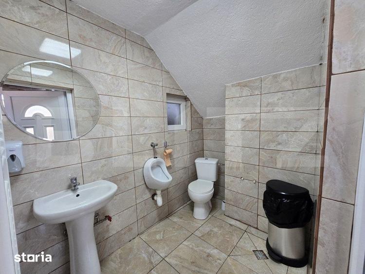 Casă cu 9 camere cu Teren 392 Mp în Turda