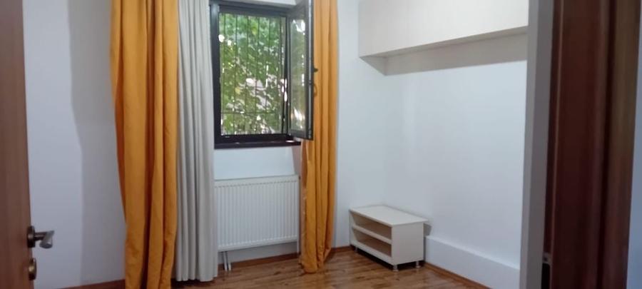 Apartament cu 2 camere semidecomandat în Exterior Vest