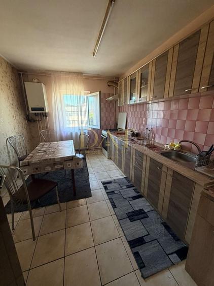 Apartament cu 4 camere, mobilat în Mărăști