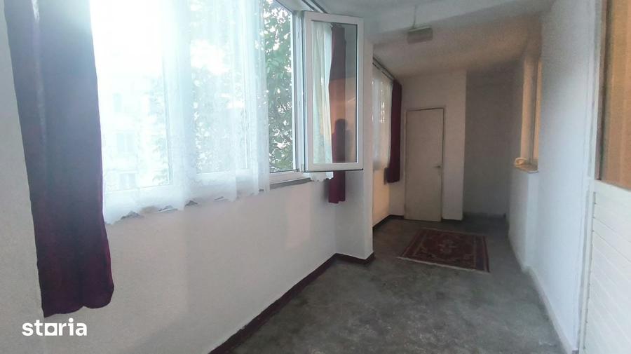 Apartament cu 3 camere în Gojdu