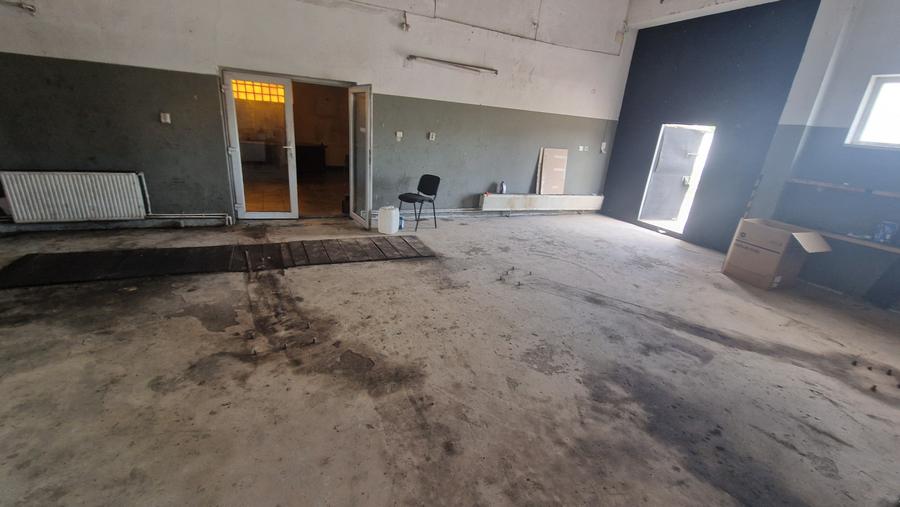 Spațiu industrial, de 200 mp, în Bartolomeu