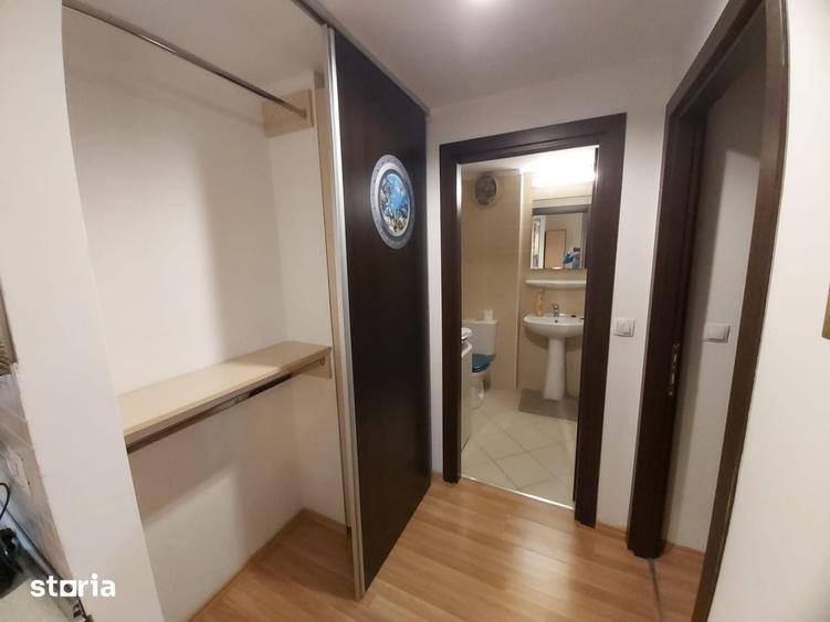 Apartament cu 2 camere decomandat în Andronache