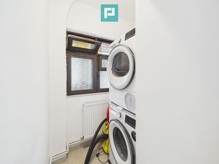 Apartament cu 2 camere semidecomandat, mobilat în Sinaia