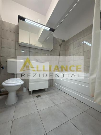 Apartament cu 2 camere decomandat, mobilat în Berceni