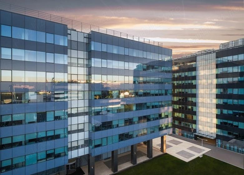 Alatura?i-va unui mediu de co-working cooperativ in Regus Hermes - 5