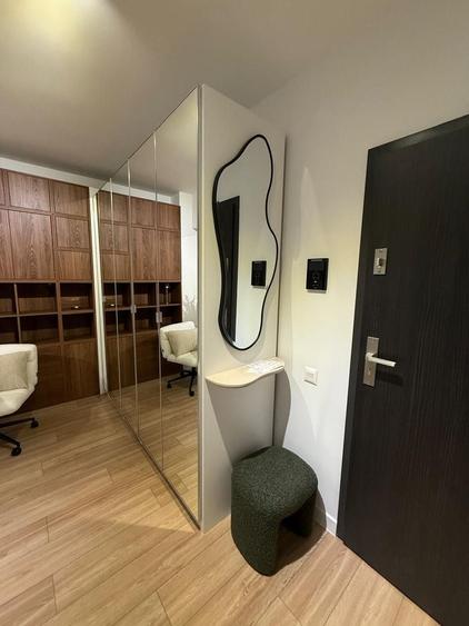 Apartament cu 2 camere semidecomandat, mobilat în Lujerului