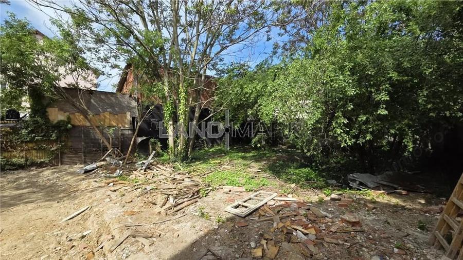 Casă cu Teren 485 Mp în Iosefin