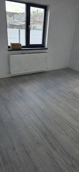 Vand casa parter in Valu lui Traian - 1