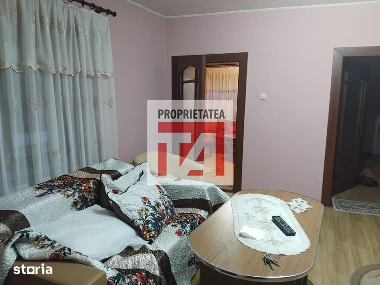 Casă cu 3 camere cu Teren 425 Mp în Recea