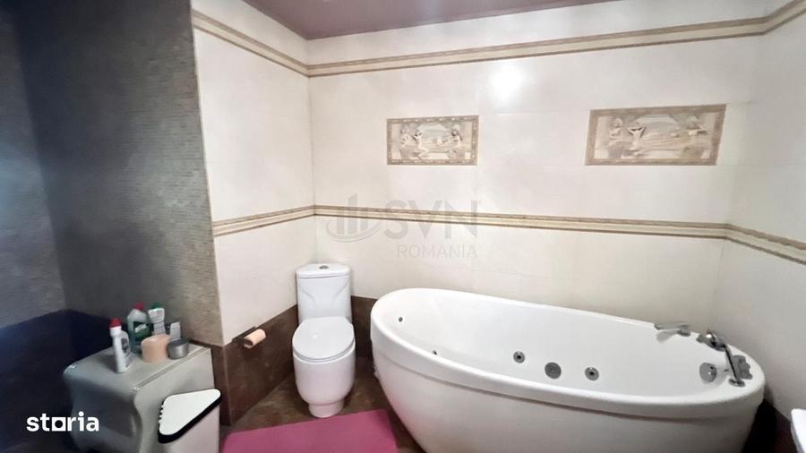 Casă cu 4 camere decomandat cu Teren 130 Mp în Central