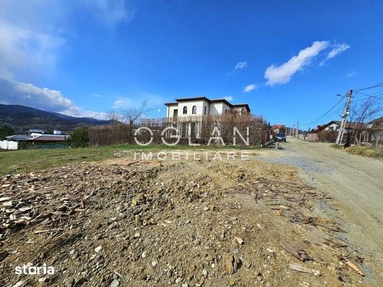 Teren de 1650 mp, în Central
