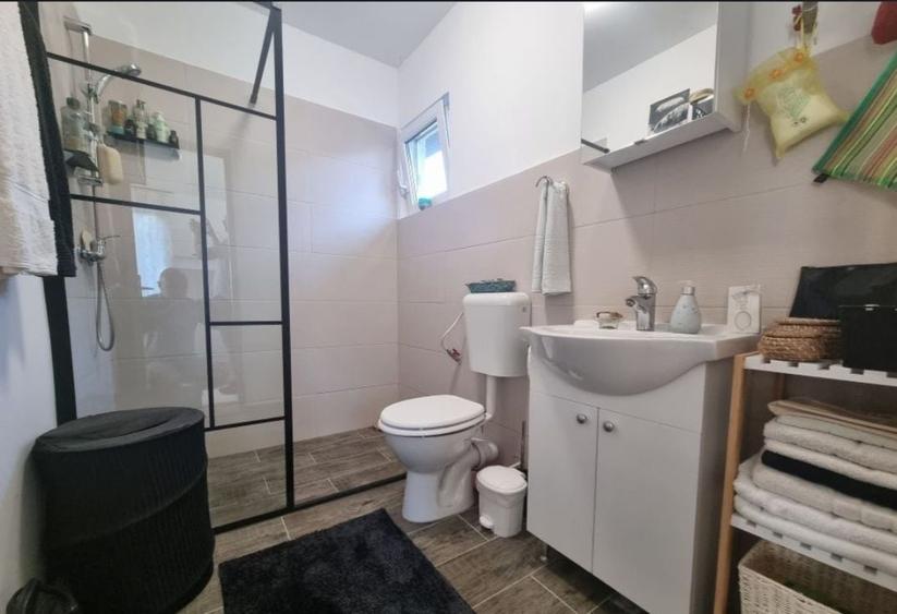 Casă cu 2 camere în Valea Moșneagului