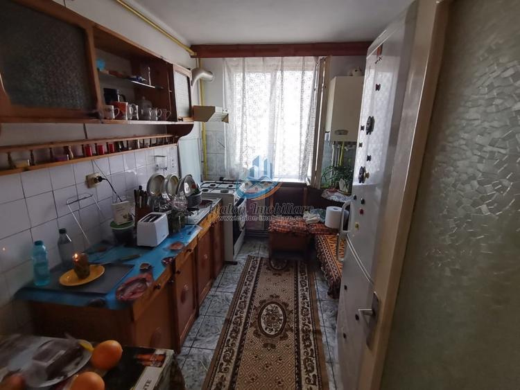 Apartament cu 2 camere decomandat în Dărmănești