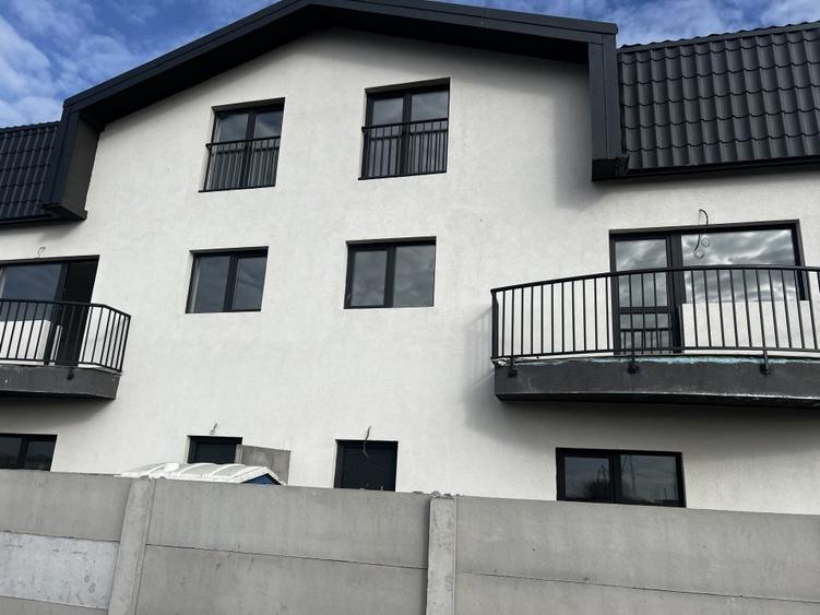 Duplex cu 5 camere cu Teren 210 Mp în Berceni