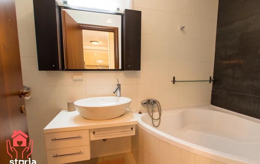 Apartament cu 2 camere semidecomandat, mobilat în Băneasa