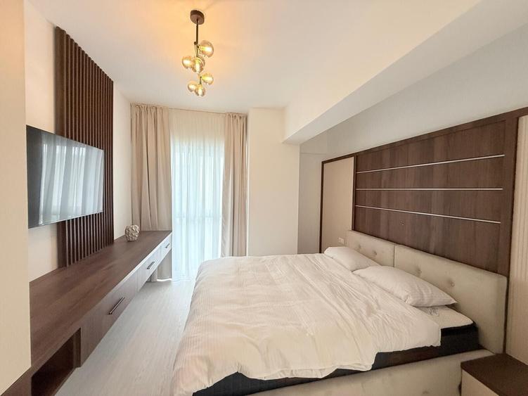 Apartament cu 3 camere decomandat în Tătărași