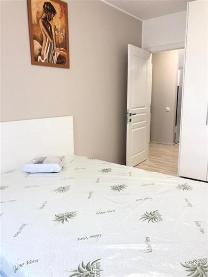 Apartament cu 3 camere semidecomandat, mobilat în Zorilor