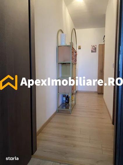 Apartament cu 2 camere decomandat, mobilat în Pajura