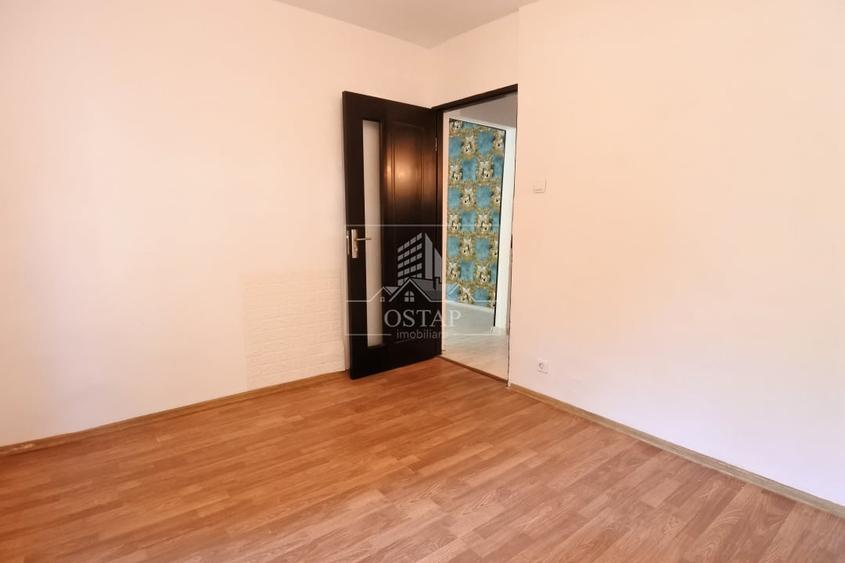 Apartament cu 2 camere semidecomandat în Republicii