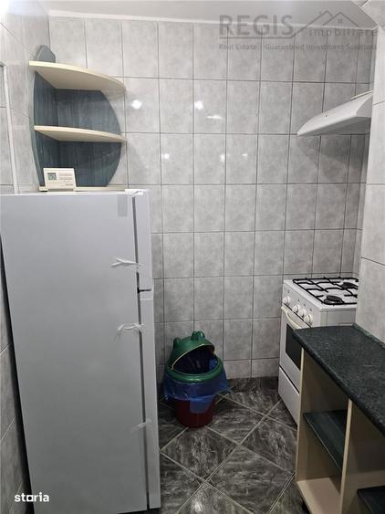 Apartament cu 2 camere, mobilat în Est