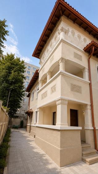 Casă cu 15 camere cu Canalizare în Rahova