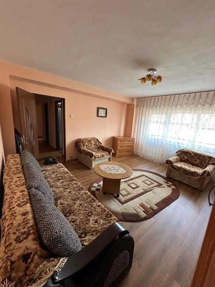 Vand Apartament spatios cu 2 camere,decomandat, 56mp utili-Nord- Neg. - 2