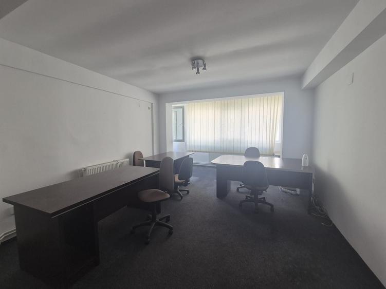 Apartament cu 2 camere decomandat în Muncii
