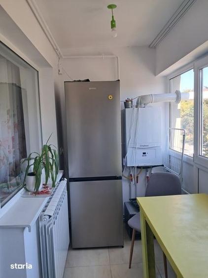 Apartament cu 2 camere decomandat, mobilat în Piața Nouă
