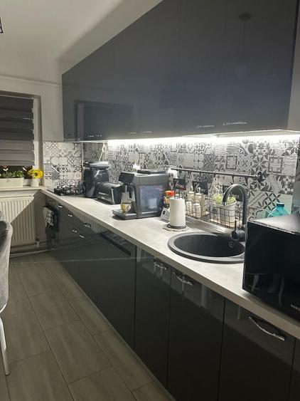 Apartament cu 4 camere în Hunedoara