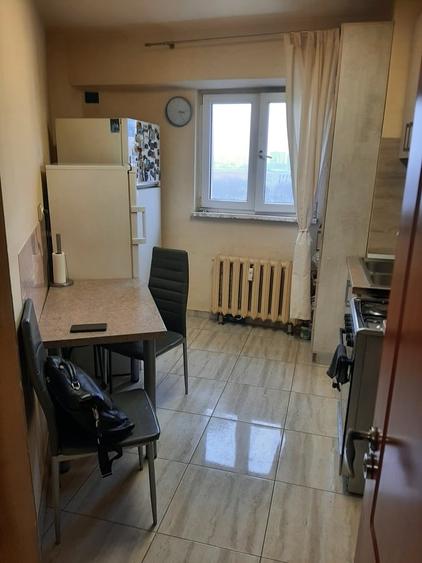Apartament decomandat, mobilat în Bucur Obor