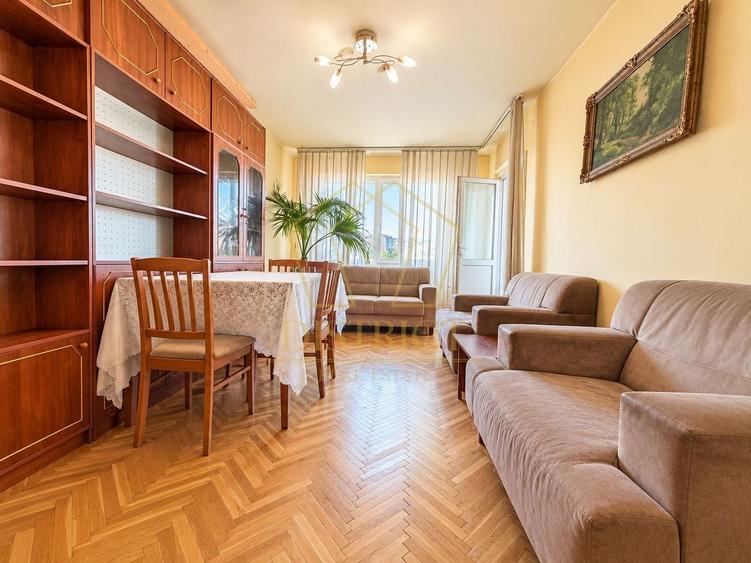 Apartament cu 3 camere decomandat, mobilat în Circumvalațiunii