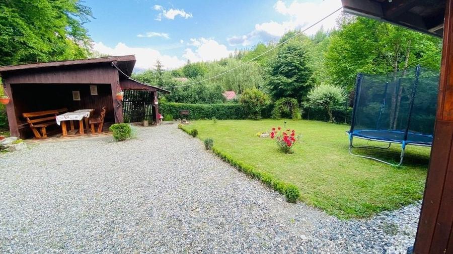 Casă cu 3 camere în Porumbacu de Sus