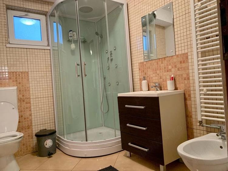 Casă cu 7 camere cu Teren 1300 Mp în Sânpetru