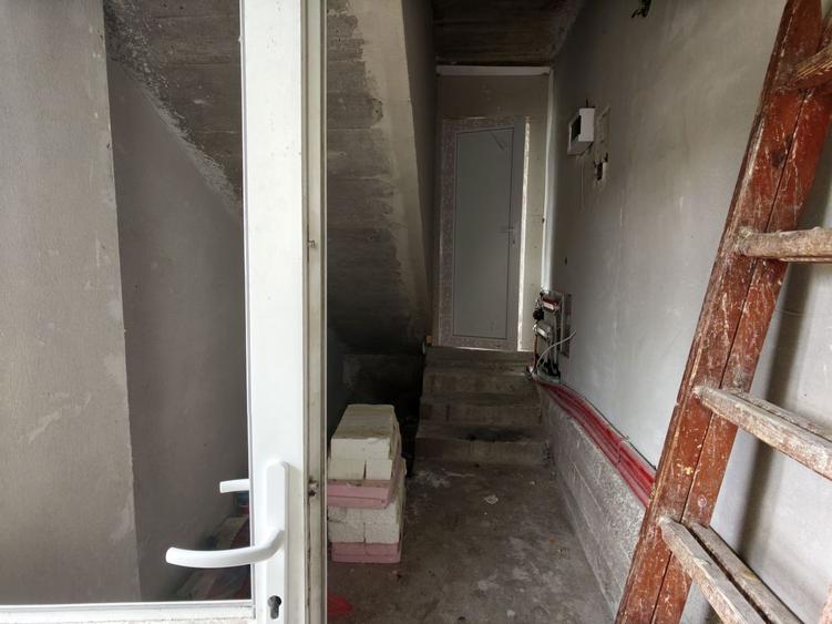 Casă cu 4 camere cu Canalizare în Becicherecu Mic
