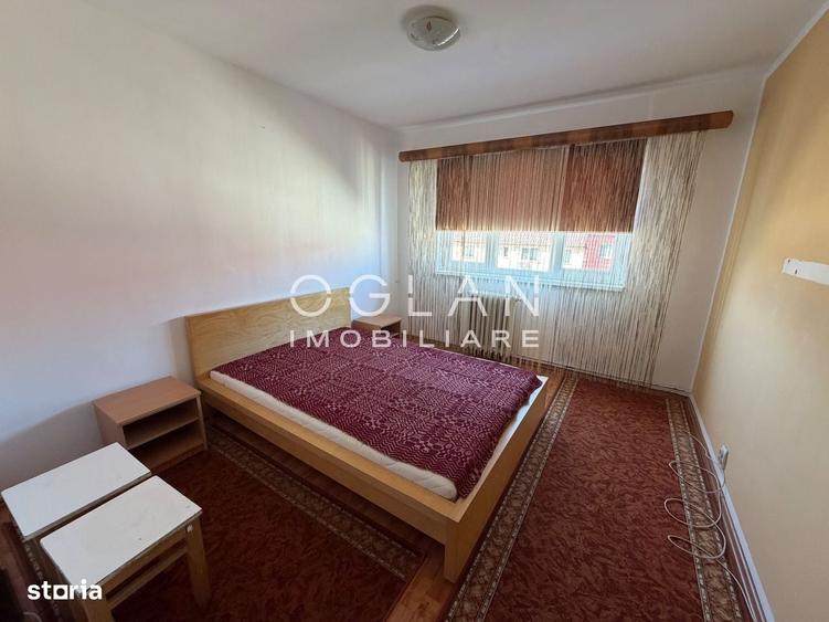 Apartament cu 3 camere decomandat în Vasile Aaron
