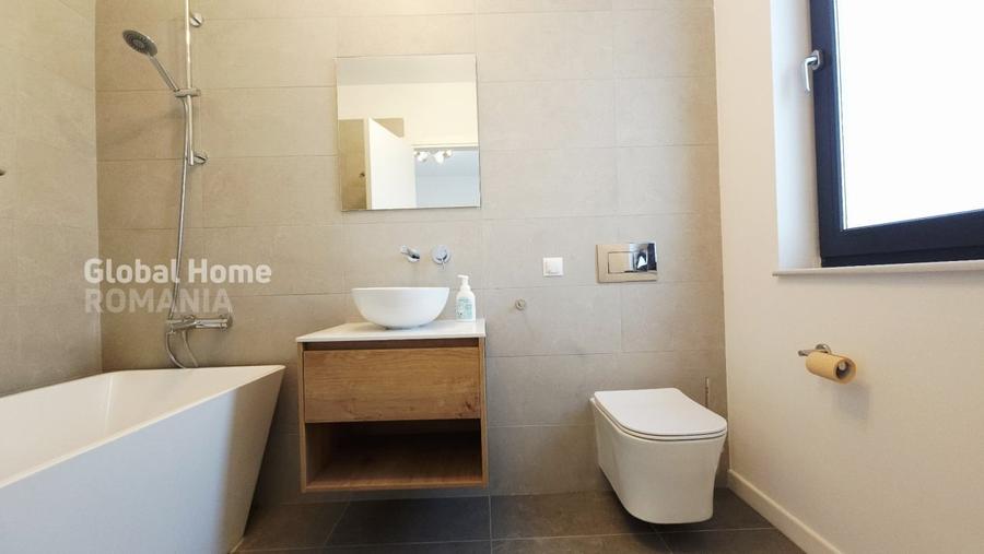 Duplex cu 5 camere cu Canalizare în Voluntari