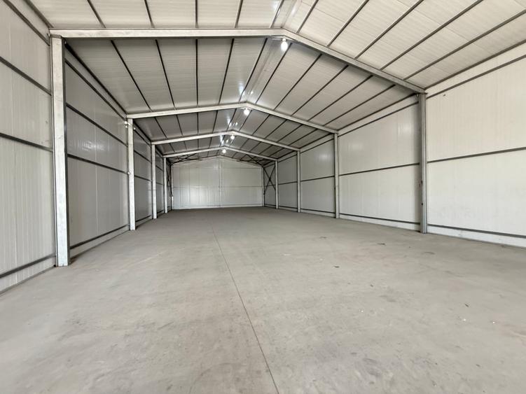 Spațiu industrial, de 400 mp, în Exterior Sud