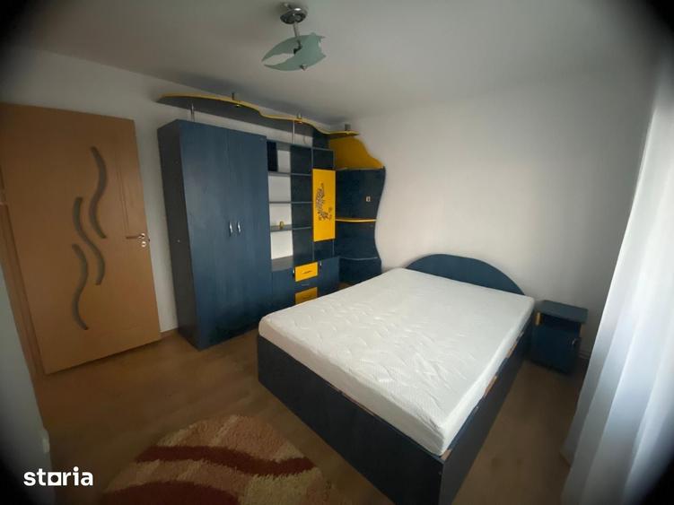 Apartament de inchiriat, etaj 4/4, pre? 400 euro - 1