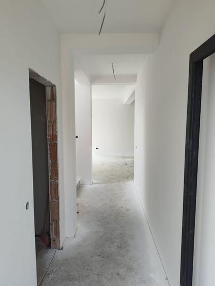 Casă individuală cu 4 camere cu Teren 310 Mp în Cristian