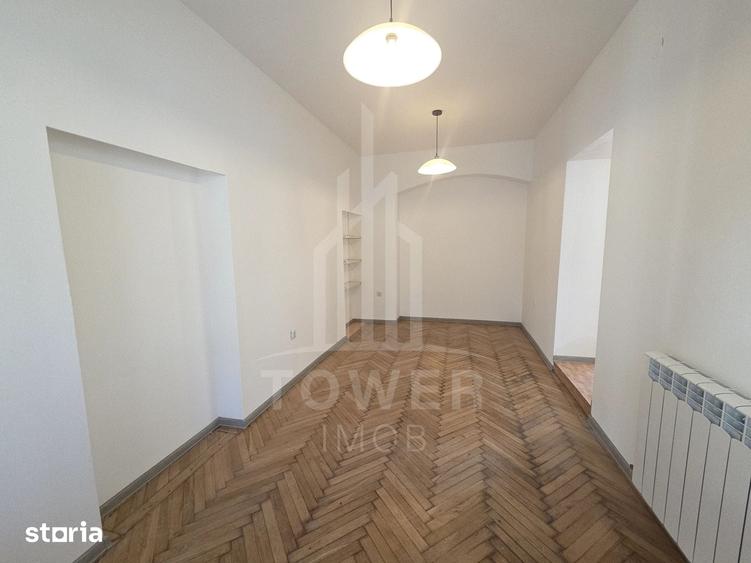 Spațiu comercial, de 25 mp, în Central