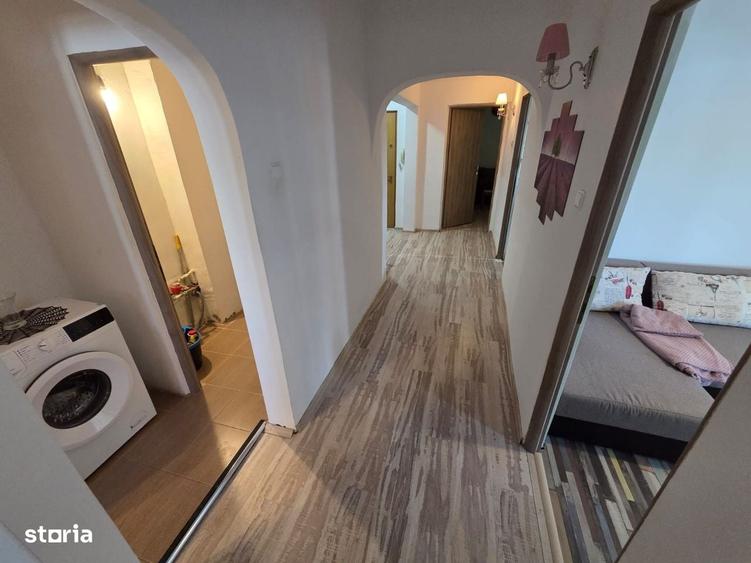 Apartament cu 3 camere în Pelican