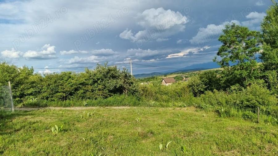Teren de 1000 mp, în Daia