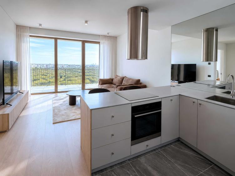 Apartament cu 2 camere decomandat, mobilat în Pipera