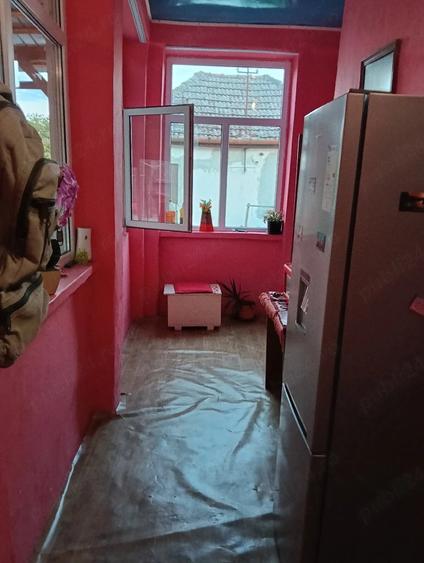 Casă cu 4 camere cu Teren 2880 Mp în Adea