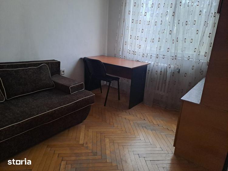 Apartament cu 3 camere în Olimpia-Stadion