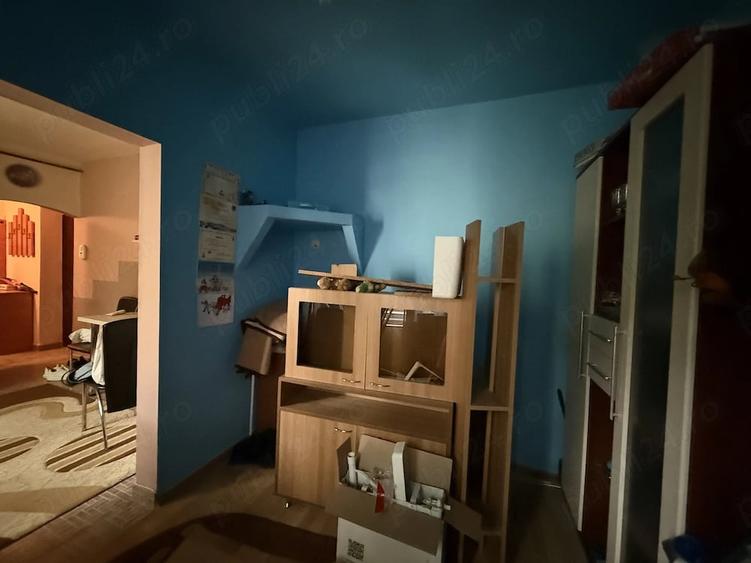 Apartament cu 2 camere decomandat în Exterior Vest