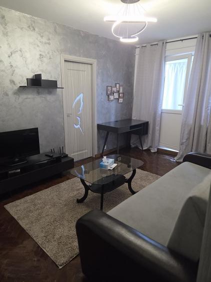 Inchiriez apartament zona Salvare/Topolog, Constanta - 1