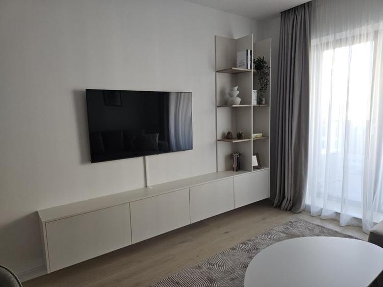 Apartament cu 2 camere semidecomandat, mobilat în Aviației
