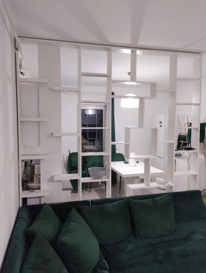 Apartament cu 2 camere semidecomandat în Florești